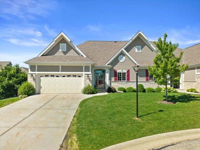 /international/us/2406-deercrest-ct-waukesha-wi-110109024928/