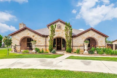 /international/us/308-sheri-lane-roanoke-tx-110100769010/