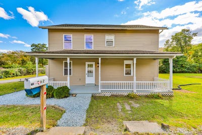 /international/us/962-964-mauch-chunk-road-palmerton-pa-110120150681/