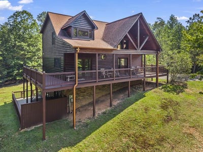 /international/us/45-whispering-lane-blue-ridge-ga-110120464670/
