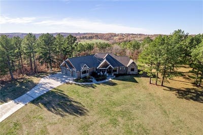 /international/us/196-fox-run-drive-huntsville-ar-110100155466/