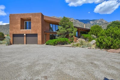 /international/us/166-juniper-hill-road-ne-albuquerque-nm-110100151257/