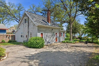 /international/us/2224-hwy-51-stoughton-wi-110108467626/