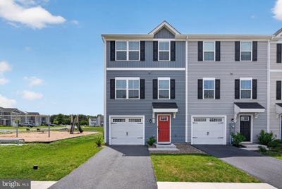 /international/us/84-tadpole-landing-road-inwood-wv-110108581528/