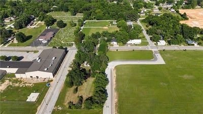/international/us/1285-weston-street-pea-ridge-ar-110100392576/