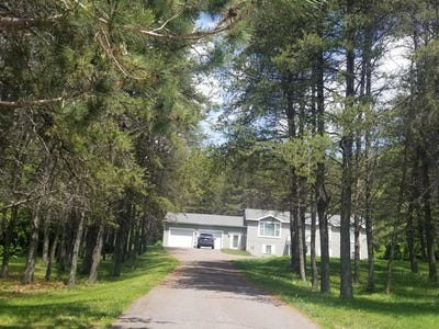 /international/us/14-reach-road-presque-isle-me-110100446891/