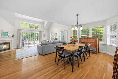 /international/us/9-franklin-8-acton-ma-110108711649/