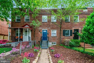 /international/us/219-buchanan-st-alexandria-va-110107722841/