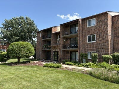 /international/us/9840-w-153rd-street-orland-park-il-110109209948/