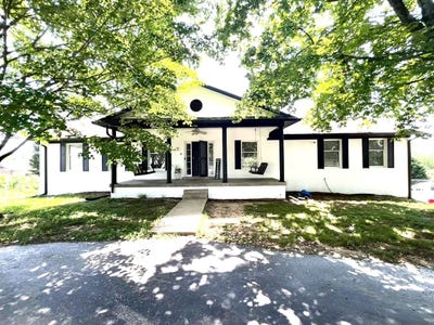 /international/us/860-willoughby-lane-bowling-green-ky-110100419302/