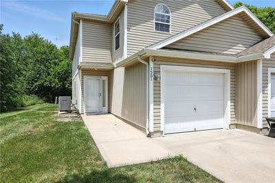 /international/us/1501-sw-shelby-drive-lee-s-summit-mo-110100728274/