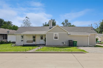 /international/us/406-n-7th-street-winterset-ia-110108123680/