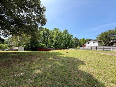 /international/us/6674-birch-road-winston-ga-110119727759/