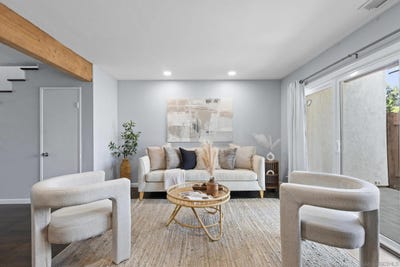 /international/us/9306-w-heaney-cir-santee-ca-110108654868/