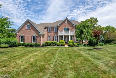 /international/us/11-stark-ct-mount-olive-twp-nj-110101178910/