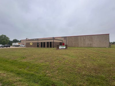 /international/us/400-memorial-dr-walnut-ridge-ar-110108397852/