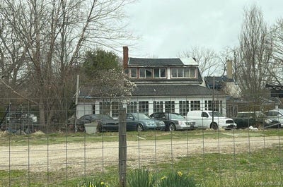 /international/us/2891-montauk-highway-brookhaven-ny-110106301000/