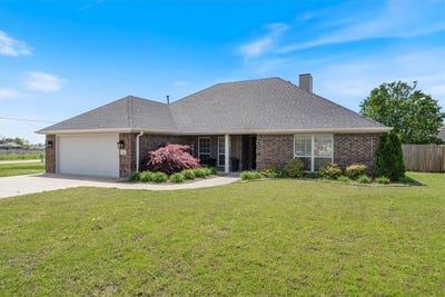 /international/us/101-hoss-street-centerton-ar-110107077146/