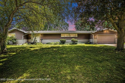 /international/us/807-riverside-drive-portland-mi-110100805128/