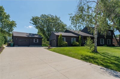 /international/us/143-outer-drive-le-sueur-mn-110100811098/