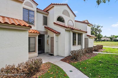 /international/us/1055-country-club-drive-titusville-fl-110106565851/