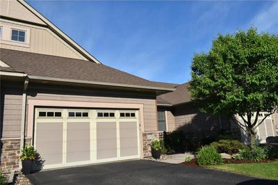 /international/us/10726-lyndale-bluffs-trail-bloomington-mn-110106535785/