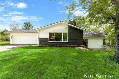 /international/us/3020-e-m-79-highway-hastings-mi-110109989401/