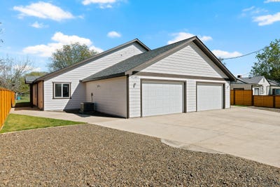 /international/us/1917-landon-ave-union-gap-wa-110107546635/
