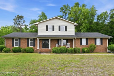 /international/us/149-quinn-store-road-beulaville-nc-110107746742/