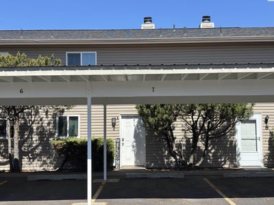 /international/us/2005-ne-terre-view-dr-a7-pullman-wa-110107882228/