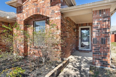 /international/us/2685-calmwater-drive-little-elm-tx-110120418960/
