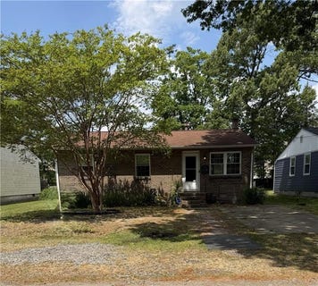 /international/us/418-hunlac-avenue-hampton-va-110107382565/