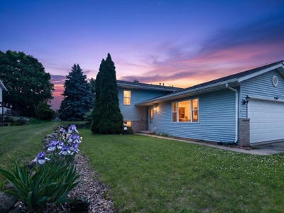 /international/us/808b-n-clover-lane-cottage-grove-wi-110108333035/