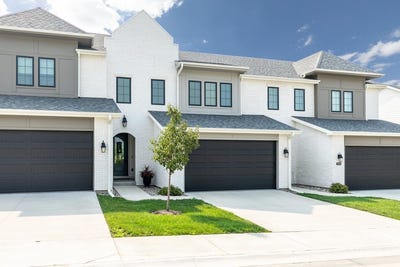 /international/us/14153-wilden-drive-urbandale-ia-110101315557/