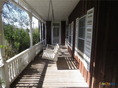 /international/us/342-w-oak-street-goliad-tx-110104175142/
