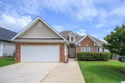 /international/us/152-camden-lake-drive-calera-al-110100695634/