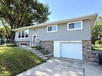 /international/us/4701-starker-avenue-madison-wi-110108818120/