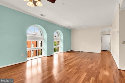 /international/us/1714-park-avenue-baltimore-md-110108341961/