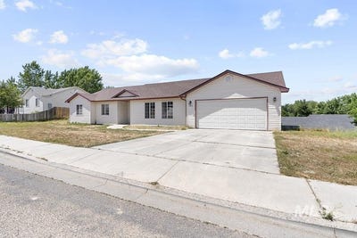 /international/us/880-s-iowa-ave-payette-id-110108916609/