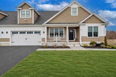 /international/us/35-metacomet-west-bridgewater-ma-110107653761/