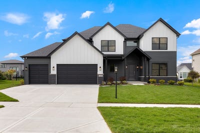 /international/us/1033-emerald-drive-naperville-il-110107082165/
