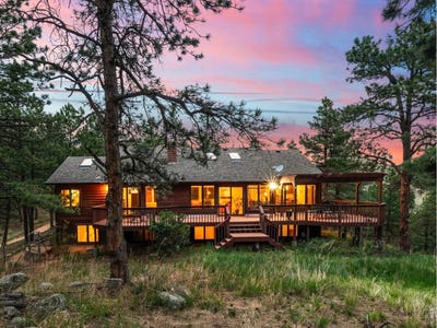 /international/us/38411-boulder-canyon-dr-boulder-co-110108384076/