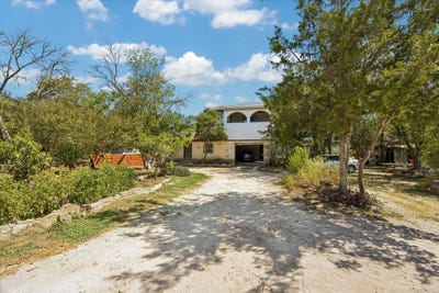 /international/us/180-lytton-acres-dr-dale-tx-110119643307/
