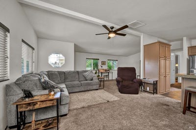 /international/us/6468-washington-street-204-yountville-ca-110100271297/