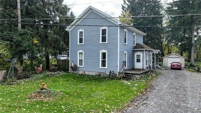 /international/us/2064-attica-road-darien-center-ny-110107055003/