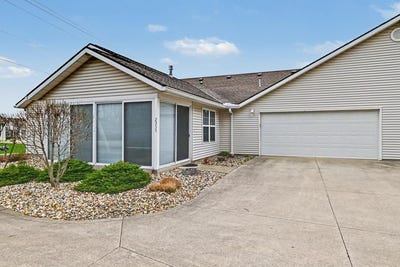 /international/us/2355-deerfield-lane-ontario-oh-110107211822/