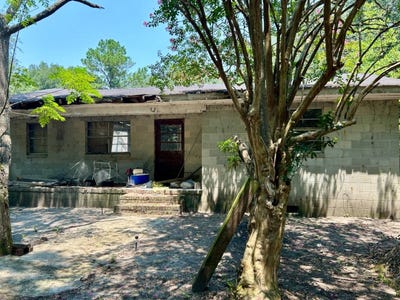 /international/us/sandspoint-st-eutawville-sc-110119489351/