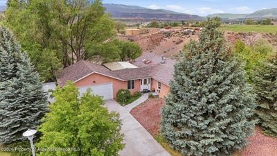 /international/us/161-s-golden-drive-silt-co-110104292843/