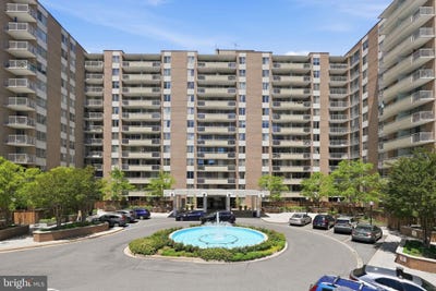 /international/us/3001-veazey-terrace-nw-washington-dc-110108537229/