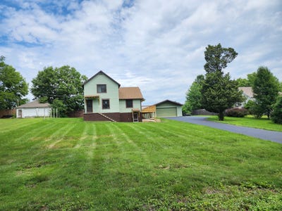 /international/us/3512-1st-avenue-mchenry-il-110101153710/?lang=en